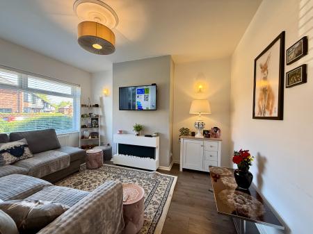 2 bedroom Bungalow to let in Moss Bank Close, Astley Bridge, Bolton, BL1