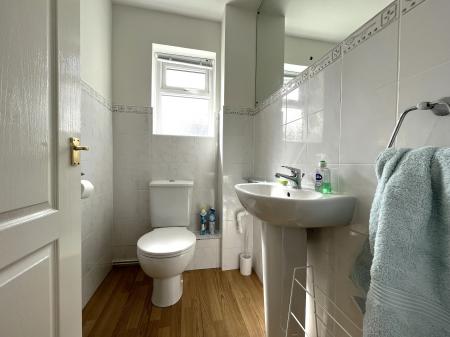 4 bedroom Detached house to let in Willow Hey, Bromley Cross, Bolton, BL7