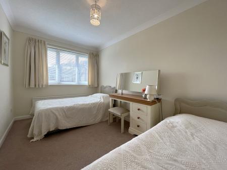 4 bedroom Detached house to let in Willow Hey, Bromley Cross, Bolton, BL7