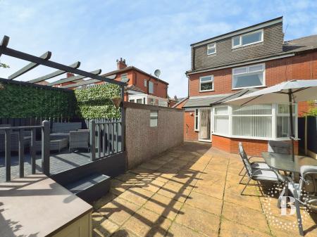 4 bedroom Semi-detached house for sale in Eastgrove Avenue, Bolton, BL1