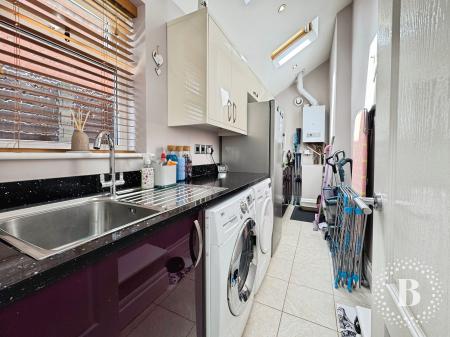 4 bedroom Semi-detached house for sale in Eastgrove Avenue, Bolton, BL1