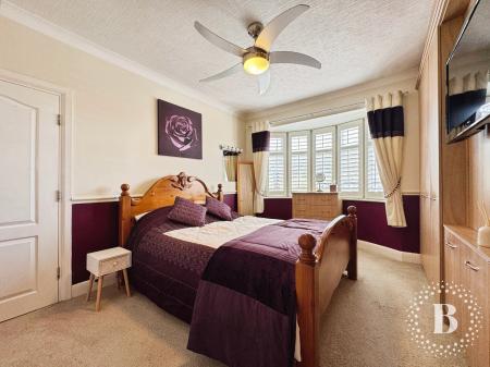 4 bedroom Semi-detached house for sale in Eastgrove Avenue, Bolton, BL1