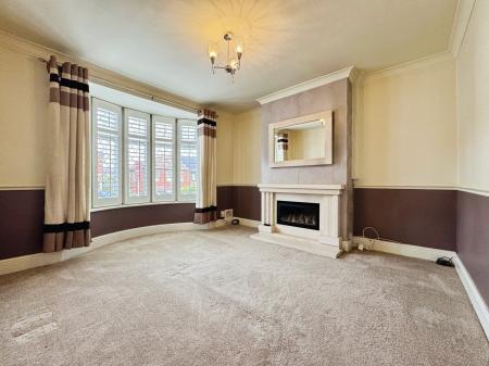 4 bedroom Semi-detached house for sale in Eastgrove Avenue, Bolton, BL1