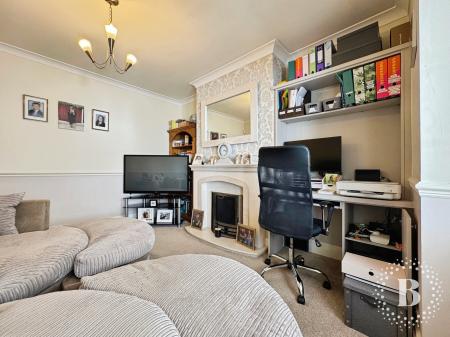 4 bedroom Semi-detached house for sale in Eastgrove Avenue, Bolton, BL1