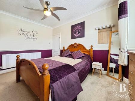 4 bedroom Semi-detached house for sale in Eastgrove Avenue, Bolton, BL1