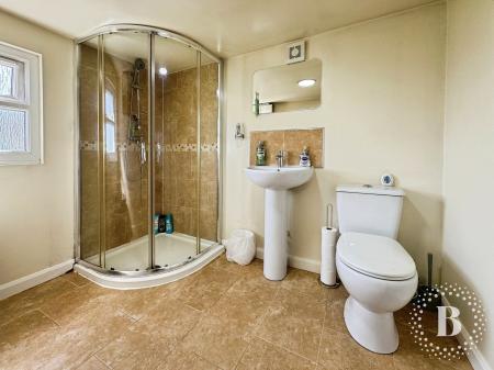 4 bedroom Semi-detached house for sale in Eastgrove Avenue, Bolton, BL1