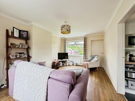 3 bedroom Semi-detached house to let in Singleton Avenue, Horwich, Bolton, BL6