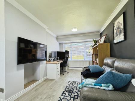 2 bedroom Terraced House to let in Rose Hill Close, Bromley Cross, Bolton, BL7
