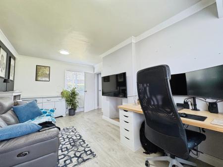 2 bedroom Terraced House to let in Rose Hill Close, Bromley Cross, Bolton, BL7
