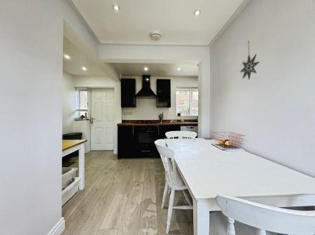 2 bedroom Terraced House to let in Rose Hill Close, Bromley Cross, Bolton, BL7