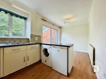 3 bedroom Semi-detached house for sale in Seymour Drive, Bradshaw, Bolton, BL2