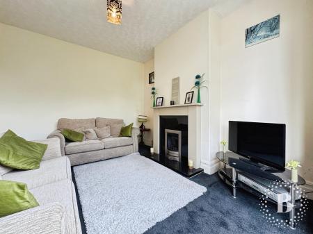 2 bedroom Terraced House for sale in Tottington Road, Harwood, Bolton, BL2