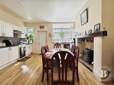 2 bedroom Terraced House for sale in Tottington Road, Harwood, Bolton, BL2