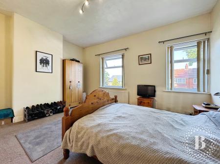 2 bedroom Terraced House for sale in Tottington Road, Harwood, Bolton, BL2