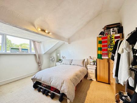 3 bedroom Terraced House for sale in Hough Lane, Bromley Cross, Bolton, BL7