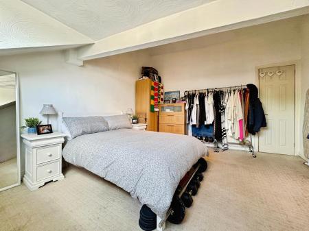 3 bedroom Terraced House for sale in Hough Lane, Bromley Cross, Bolton, BL7