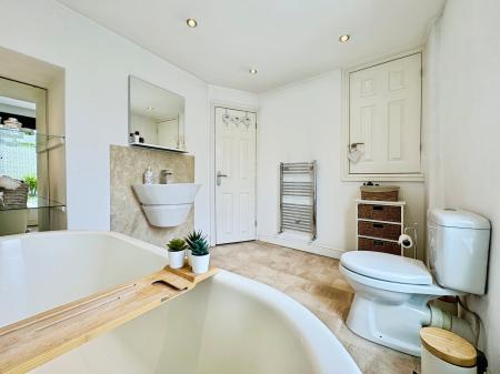 3 bedroom Terraced House for sale in Hough Lane, Bromley Cross, Bolton, BL7