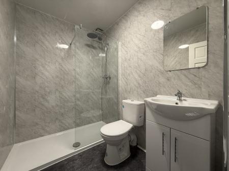 2 bedroom Terraced House to let in Ivanhoe Street, Great Lever, Bolton, BL3