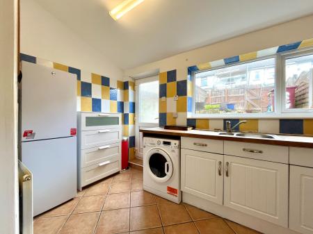 2 bedroom Terraced House to let in Darwen Road, Bromley Cross, Bolton, BL7