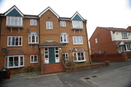 2 bedroom Flat to let in Torrisdale Close, Deane, Bolton, BL3