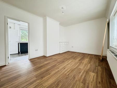 3 bedroom Semi-detached house to let in Valpy Avenue, Tonge Moor, Bolton, BL2