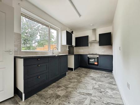 3 bedroom Semi-detached house to let in Valpy Avenue, Tonge Moor, Bolton, BL2