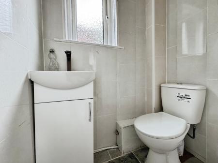 3 bedroom Semi-detached house to let in Valpy Avenue, Tonge Moor, Bolton, BL2