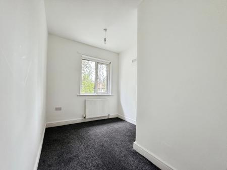 3 bedroom Semi-detached house to let in Valpy Avenue, Tonge Moor, Bolton, BL2