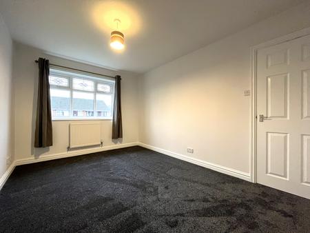 4 bedroom Detached house to let in Platt Lane, Wigan, Wigan, WN1