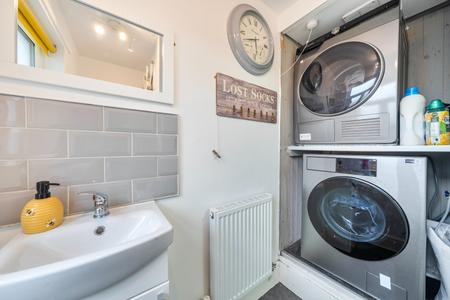 3 bedroom Terraced House for sale in Turton Road, Bradshaw, Bolton, BL2