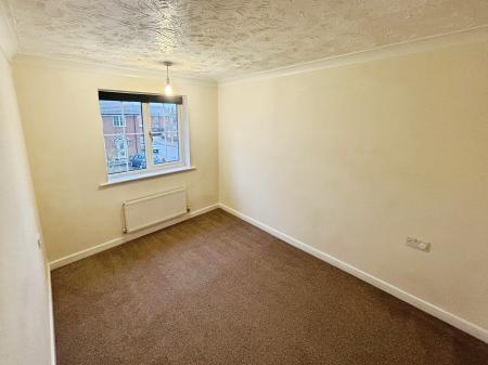 3 bedroom Semi-detached house to let in Boothby Close, Kirton, PE20