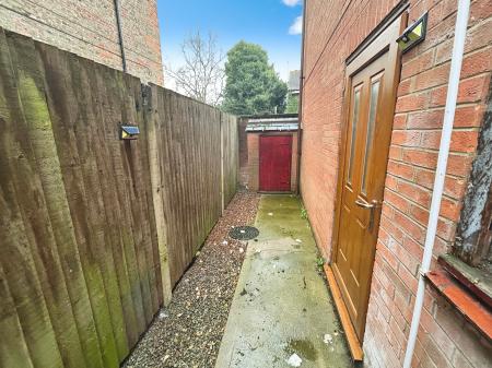 1 bedroom Ground floor flat to let in Pulvertoft Lane, Boston, PE21