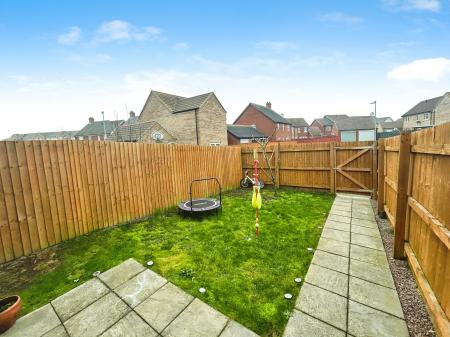 2 bedroom Terraced House to let in Wells Place, Wyberton, PE21