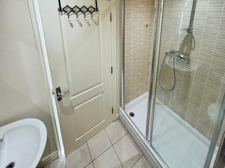 4 bedroom Town house to let in Pearl Terrace, Haven Village, Boston, PE21