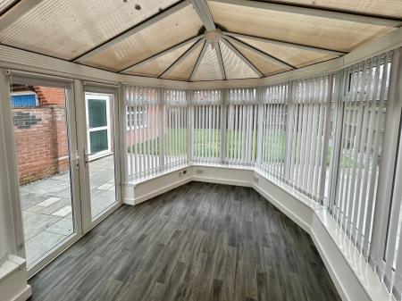 3 bedroom Detached house to let in Thorne Way, Kirton, PE20