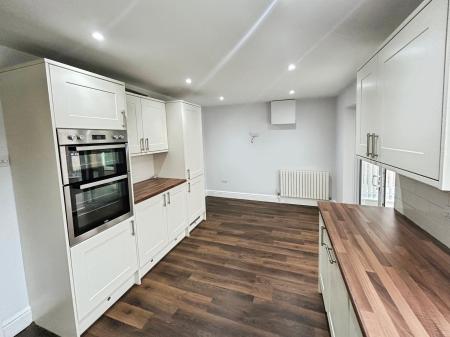 3 bedroom Detached house to let in Thorne Way, Kirton, PE20