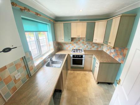 2 bedroom End of terrace house to let in Rider Gardens, Boston, PE21