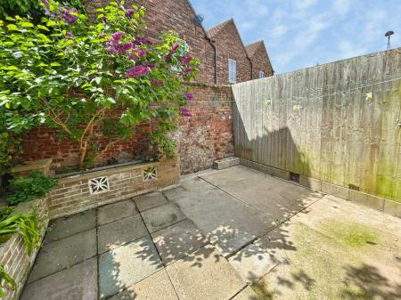 3 bedroom Terraced House to let in Pen Street, Boston, PE21
