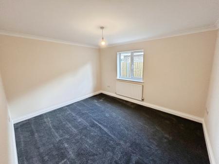 3 bedroom Bungalow to let in Poplar Court, Old Leake, PE22