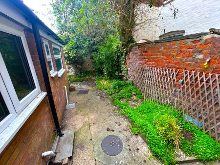 3 bedroom Terraced House to let in Red Lion Street, Boston, PE21