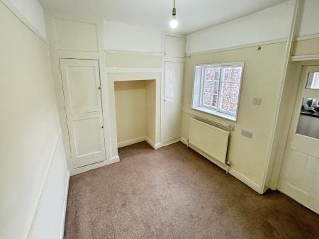2 bedroom Terraced House to let in Spain Court, Boston, PE21