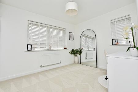3 bedroom Detached house to let in Musselburgh Way, Lincolnshire, Bourne, PE10