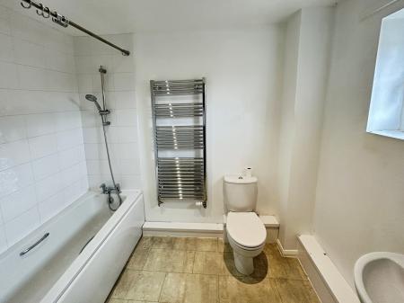 1 bedroom Bungalow to let in Russell Danby Drive, Horncastle, LN9