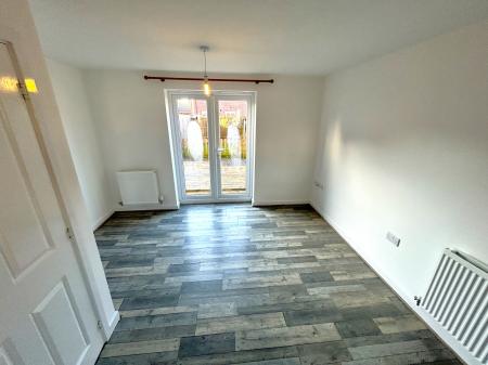 3 bedroom Semi-detached house to let in Swift Gardens, Kirton, PE20