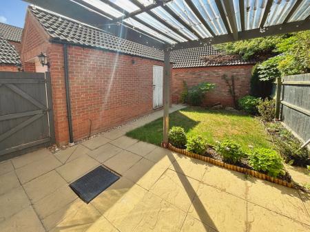 3 bedroom Semi-detached house to let in Oldman Close, Wyberton, PE21