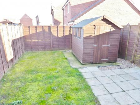 3 bedroom Semi-detached house to let in Berkeley Place, Boston, PE21