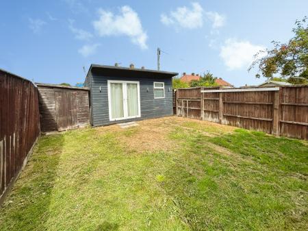 3 bedroom Semi-detached house to let in Granville Avenue, Wyberton, PE21