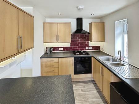 3 bedroom Semi-detached house to let in Granville Avenue, Wyberton, PE21