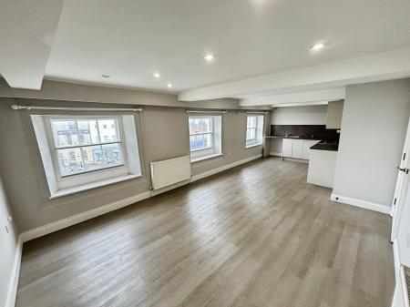 2 bedroom Flat to let in 36-39 Market Place, Boston, PE21