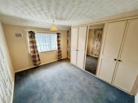 3 bedroom Semi-detached house to let in Yarborough Road, Wyberton, PE21